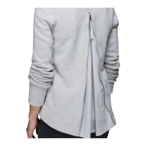 1640. LULULEMON‎ GRAY EN ROUTE JACKET SIZE 6 ZIPPER DETAIL IN BACK COLLARED - Picture 4 of 13